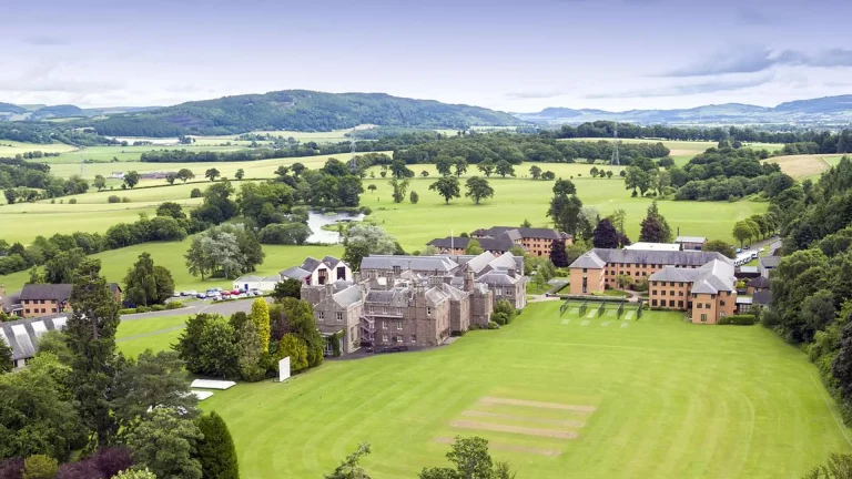 Strathallan School