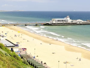 Playa de Bournemouth. Cursos de inglés en Bournemouth por Where&What