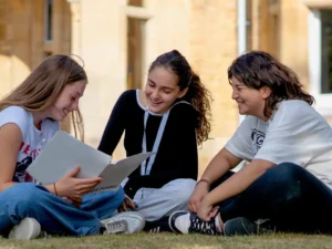 Estudiantes en los cursos especializados de inglés en Oxford de Where&What