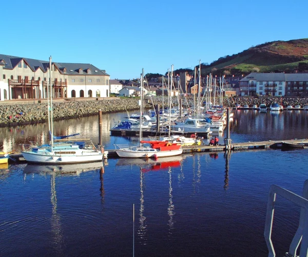 Puerto de Aberystwyth. Cursos de inglés en Inglaterra de Where&What