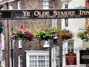 Visita a la ciudad para estudiantes del curso de inglés en York de Where&What