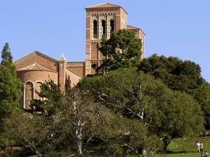 Universidad de UCLA, Los Ángeles. Curso de inglés en EEUU de Where&What